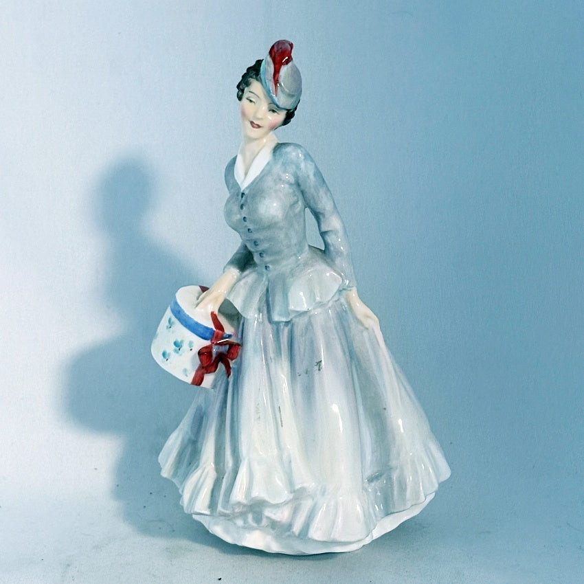 Royal Doulton Figurine Midinette HN2090 