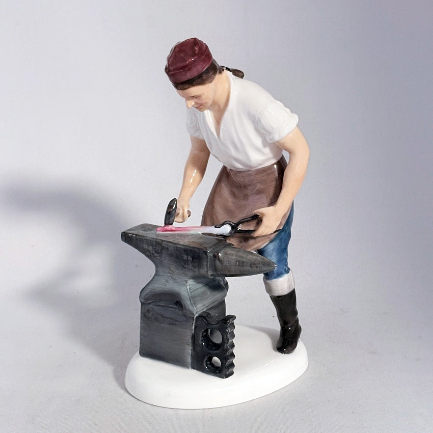 Royal Doulton Figurine The Blacksmith of Williamsburg HN2240