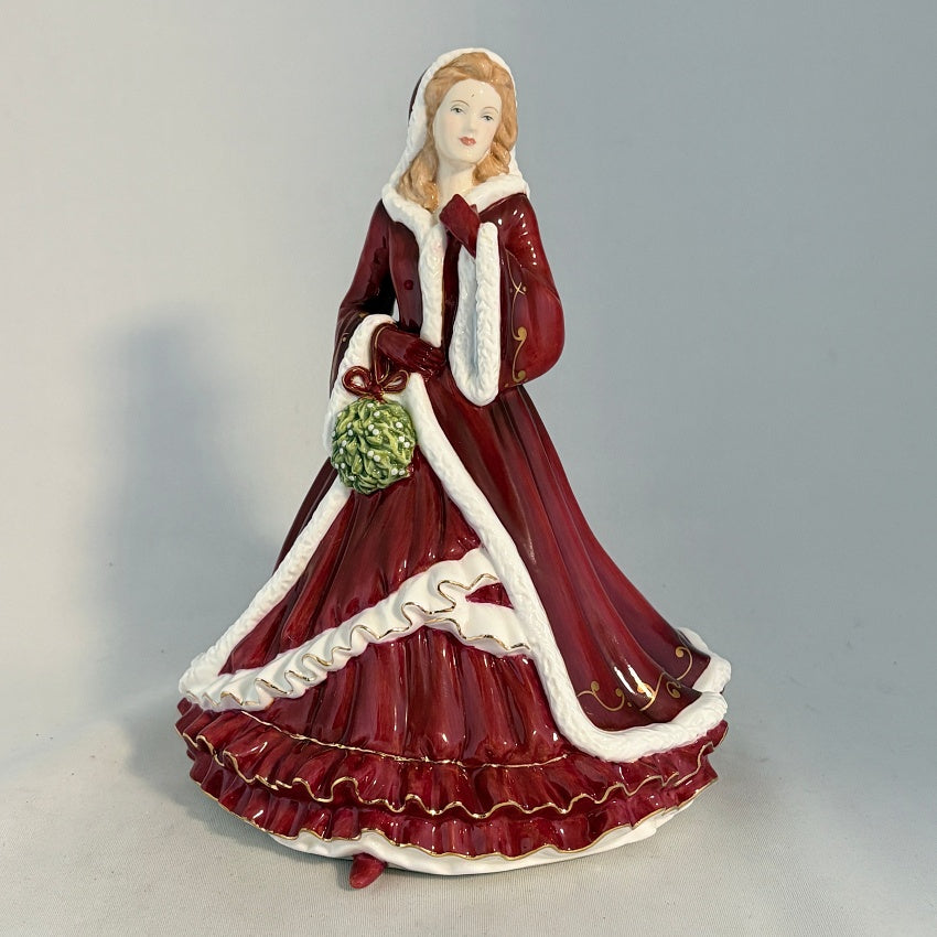 Royal Doulton Figurine Christmas Day 2011 HN5429