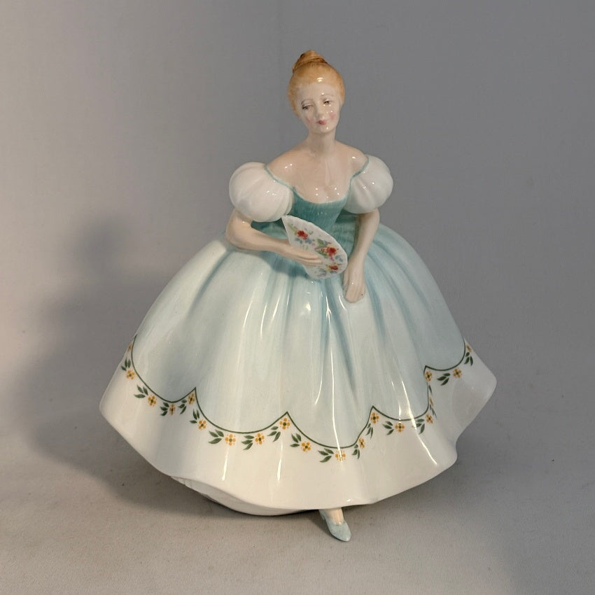 Royal Doulton Figurine First Dance HN2803