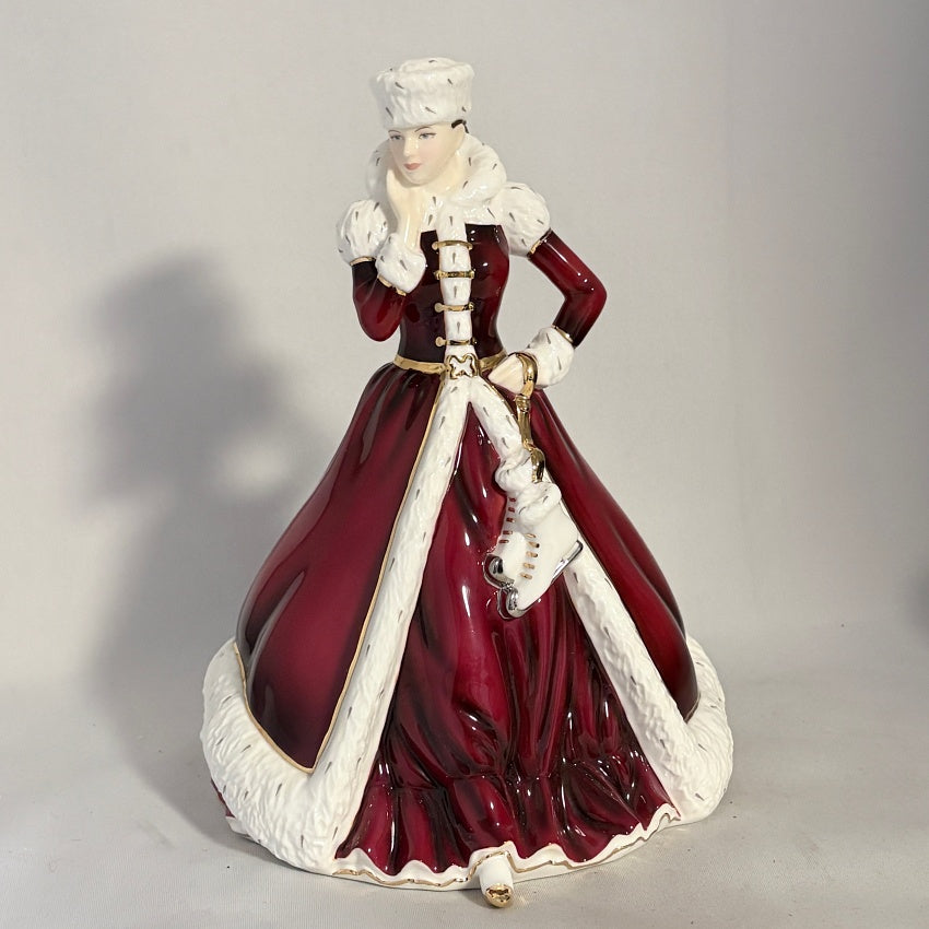 Royal Doulton Figurine Seasons Greetings HN5387
