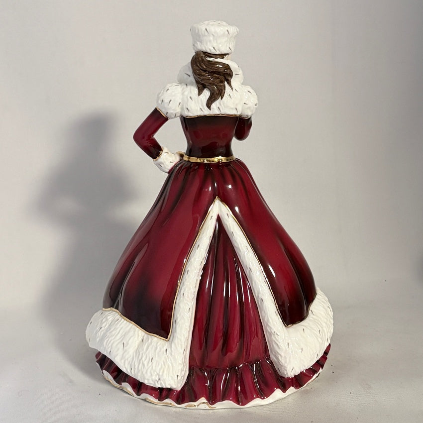 Royal Doulton Figurine Seasons Greetings HN5387