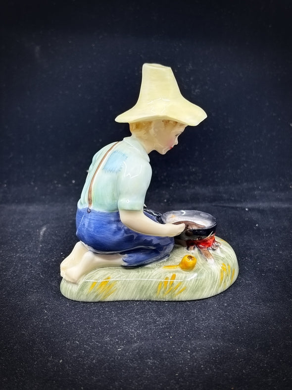 Royal Doulton Figurine River Boy HN2128 - William Cross