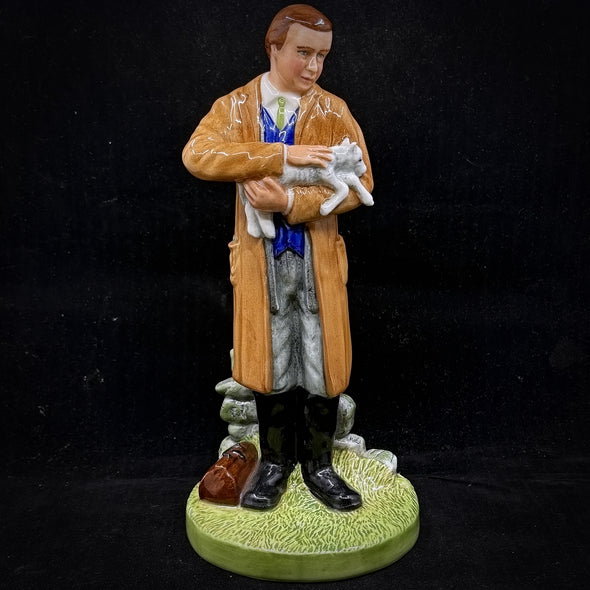 Royal Doulton Figurine Country Veterinary HN4560 - William Cross