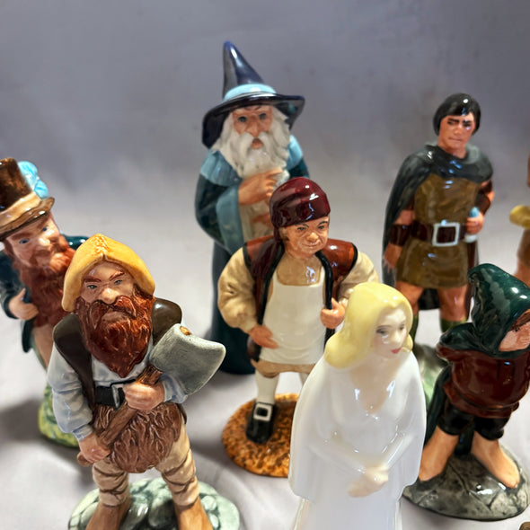 Royal Doulton Figurines Middle Earth Complete Set 12pc - William Cross
