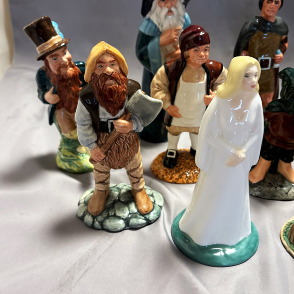 Royal Doulton Figurines Middle Earth Complete Set 12pc - William Cross