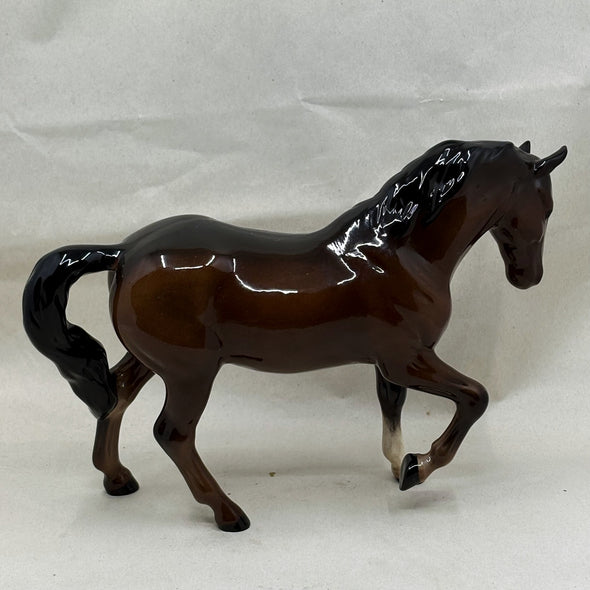 Beswick Stocky Jogging Mare in Brown Model #855 - William Cross