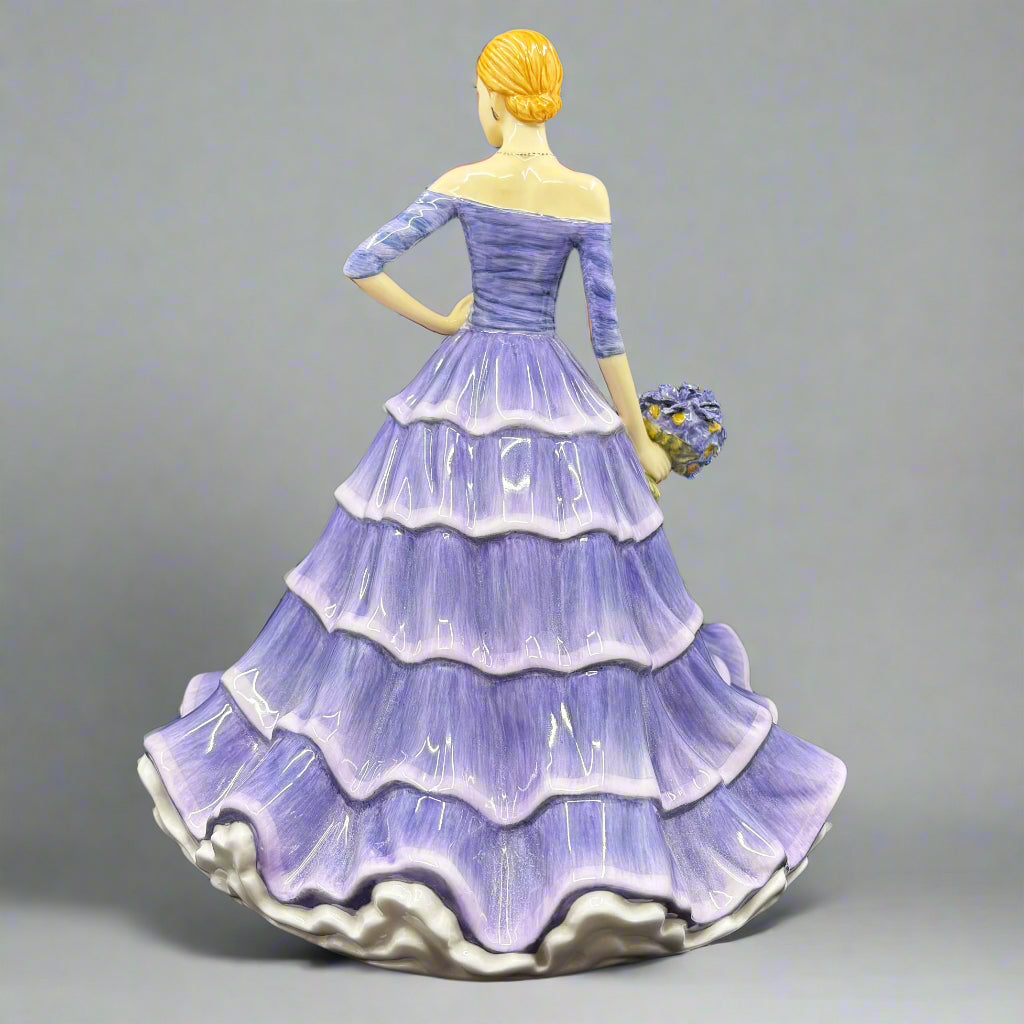 Royal Doulton Figurine Cherished Freindship Iris HN5881 - William Cross