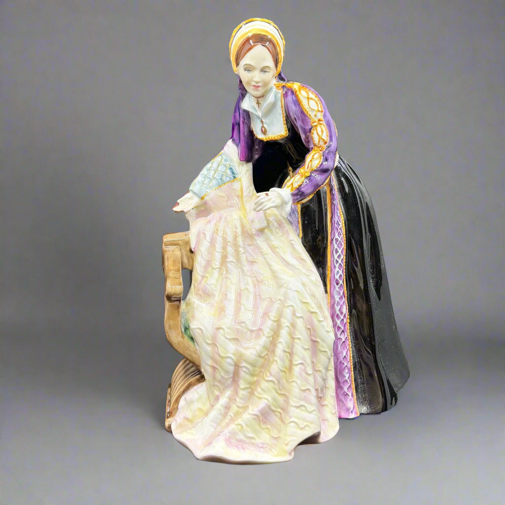 Royal Doulton Figurine Catherine Howard HN3449 - William Cross