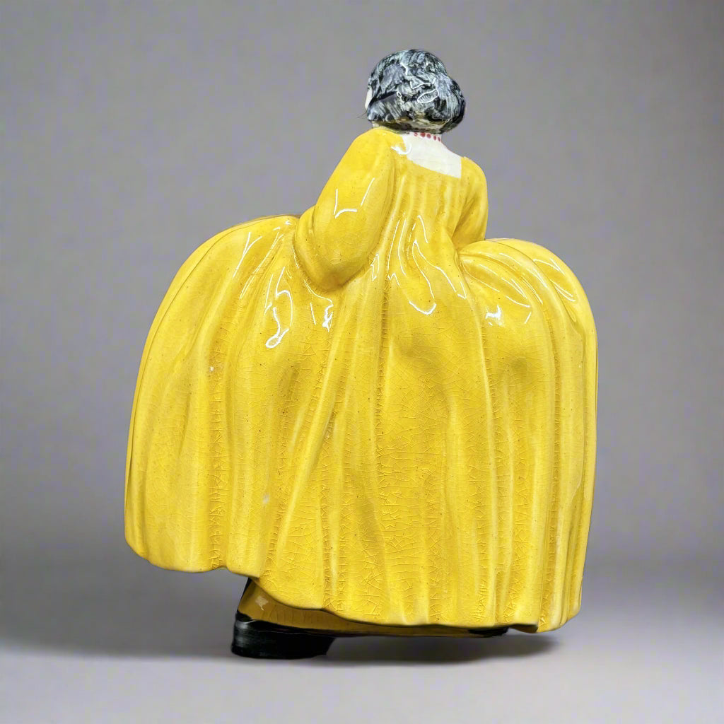 Royal Doulton Figurine Lucy Locket HN695 - William Cross