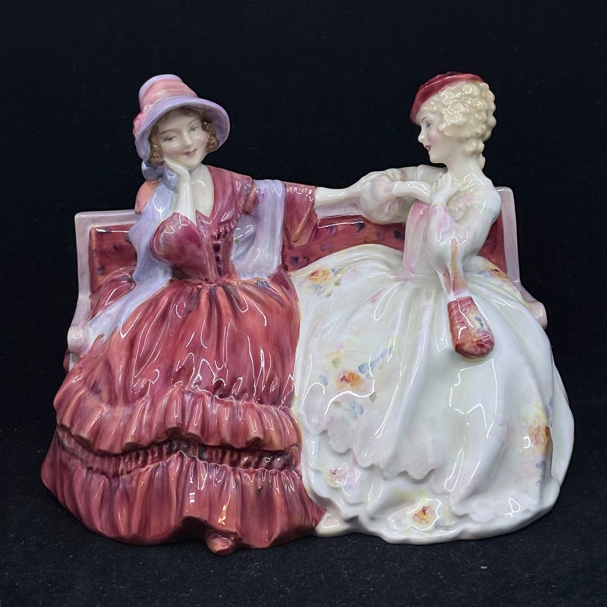 Royal Doulton Figurine The Gossips HN2025 - William Cross