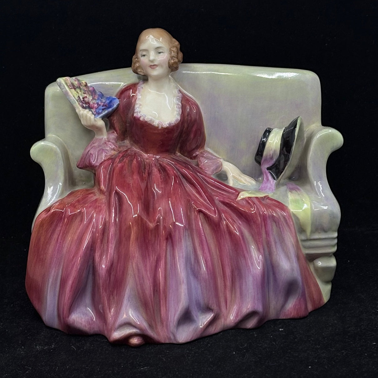 Royal Doulton Figurine Sweet & Twenty HN1589 - William Cross