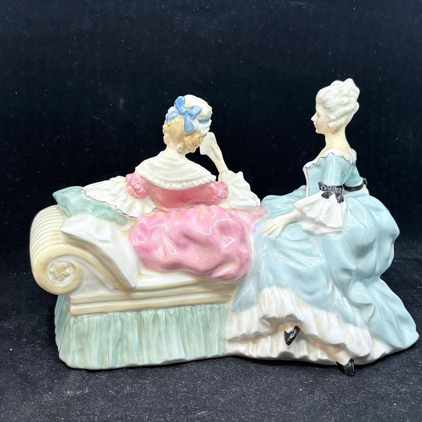 Royal Doulton Figurine Love Letter HN2149- William cross