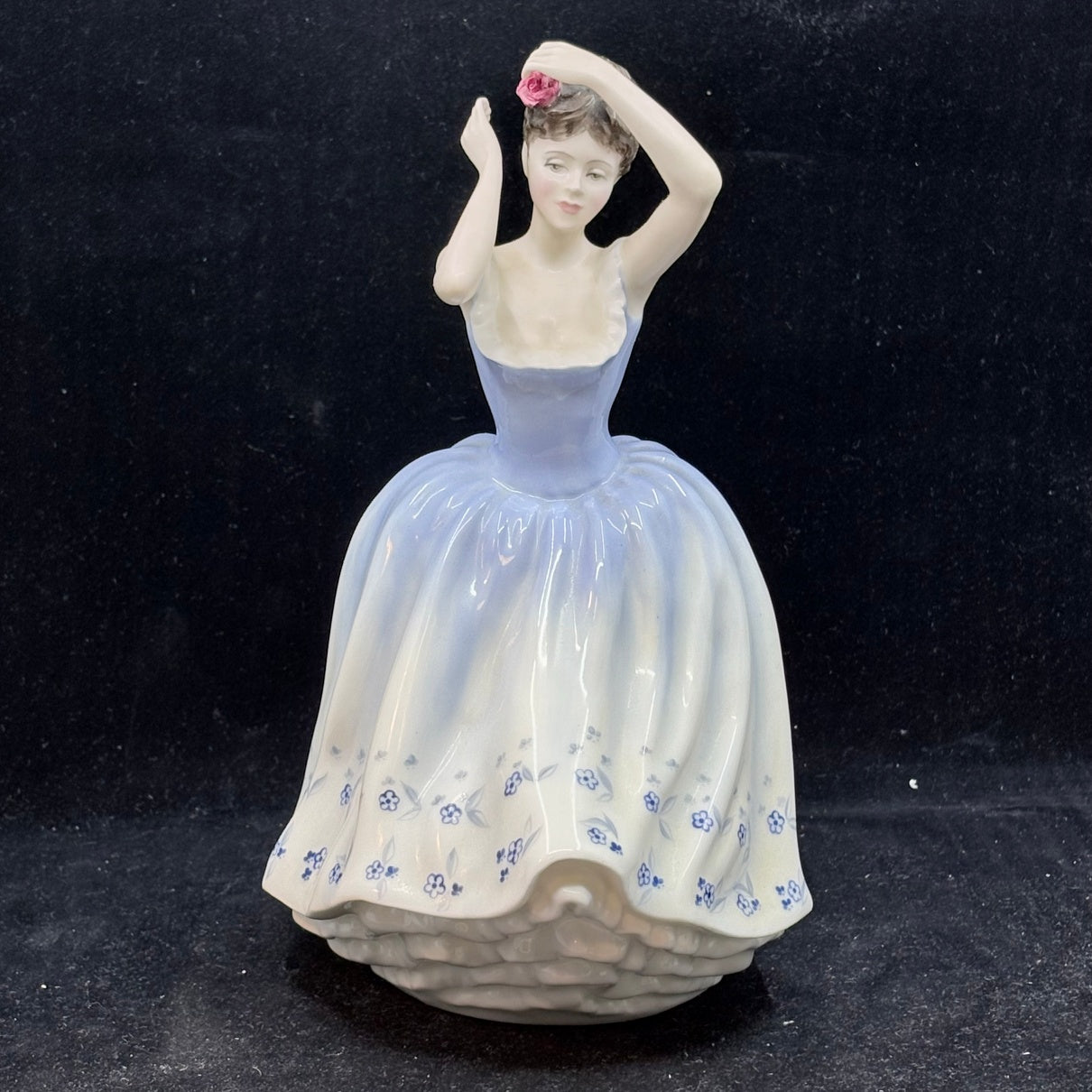 Royal Doulton Figurine Sheila HN2742