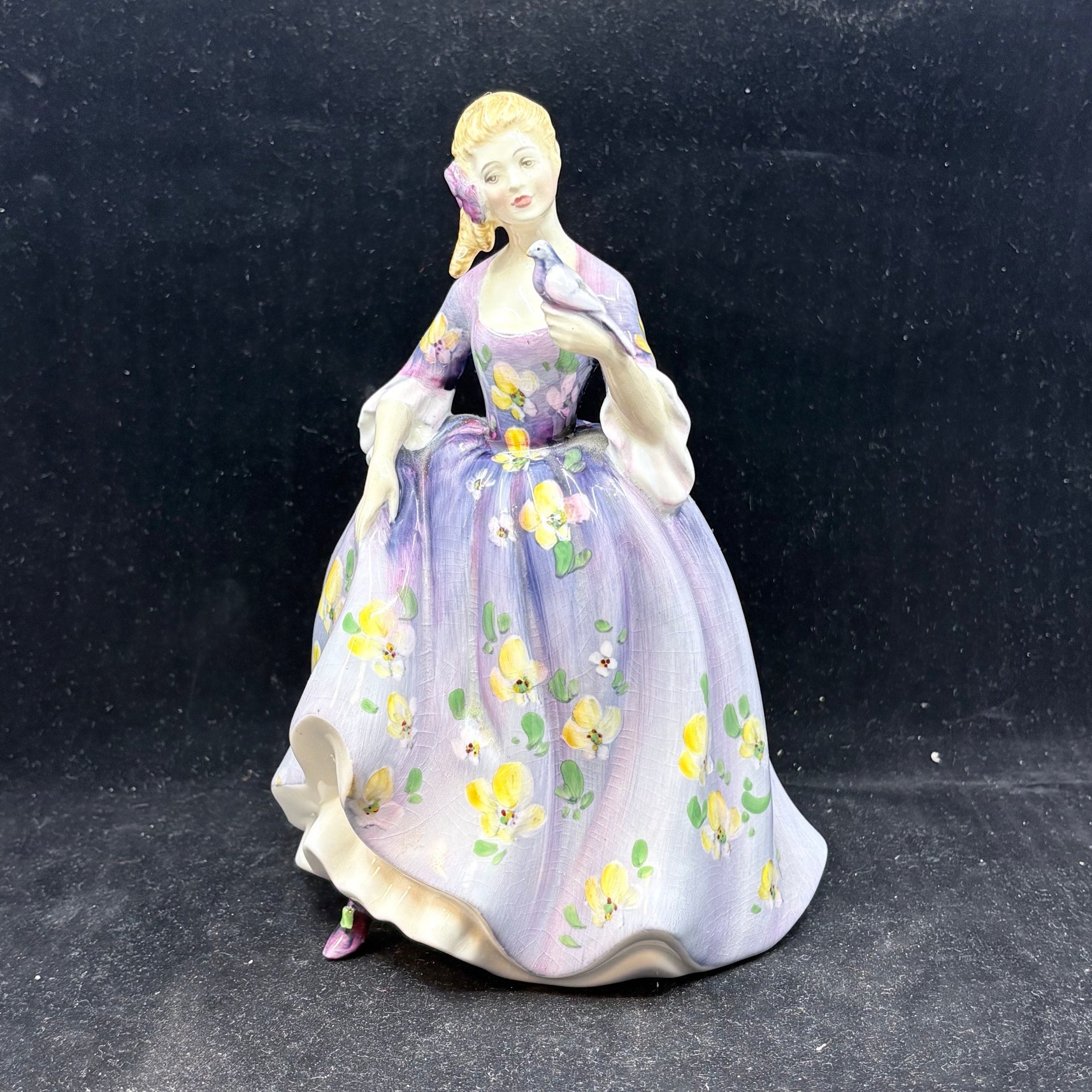 Royal Doulton Figurine Nicola HN2839 - William Cross