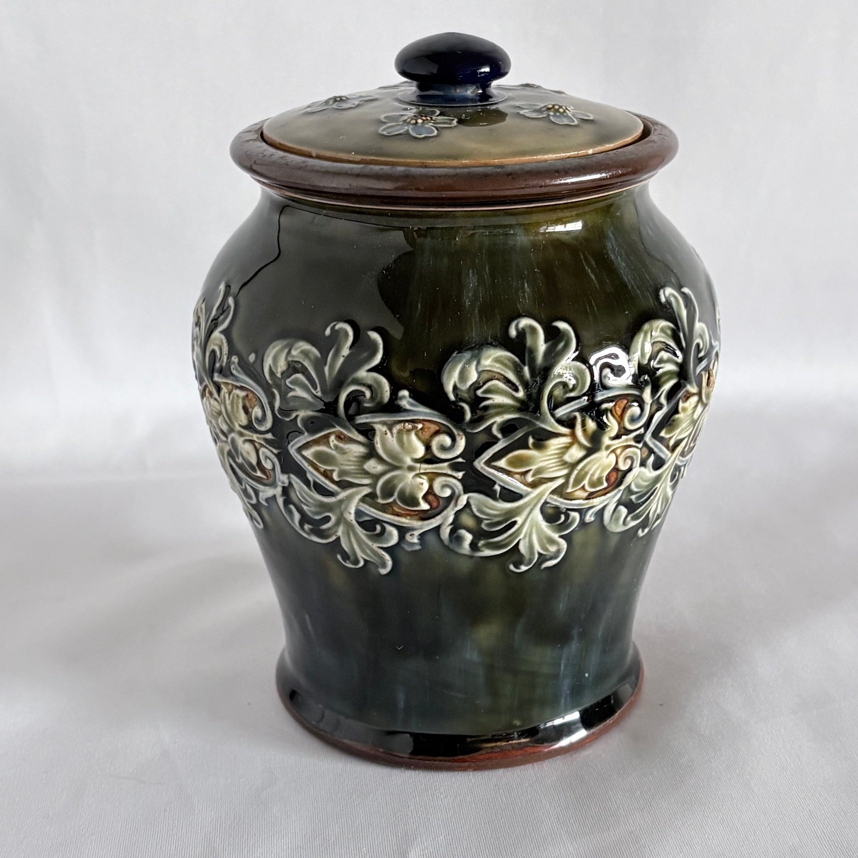 Royal Doulton Lambeth Lidded Humidor - William Cross 