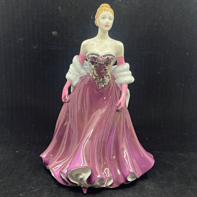 Royal Doulton Figurine True Love HN4621 - William Cross - Lowest Prices 