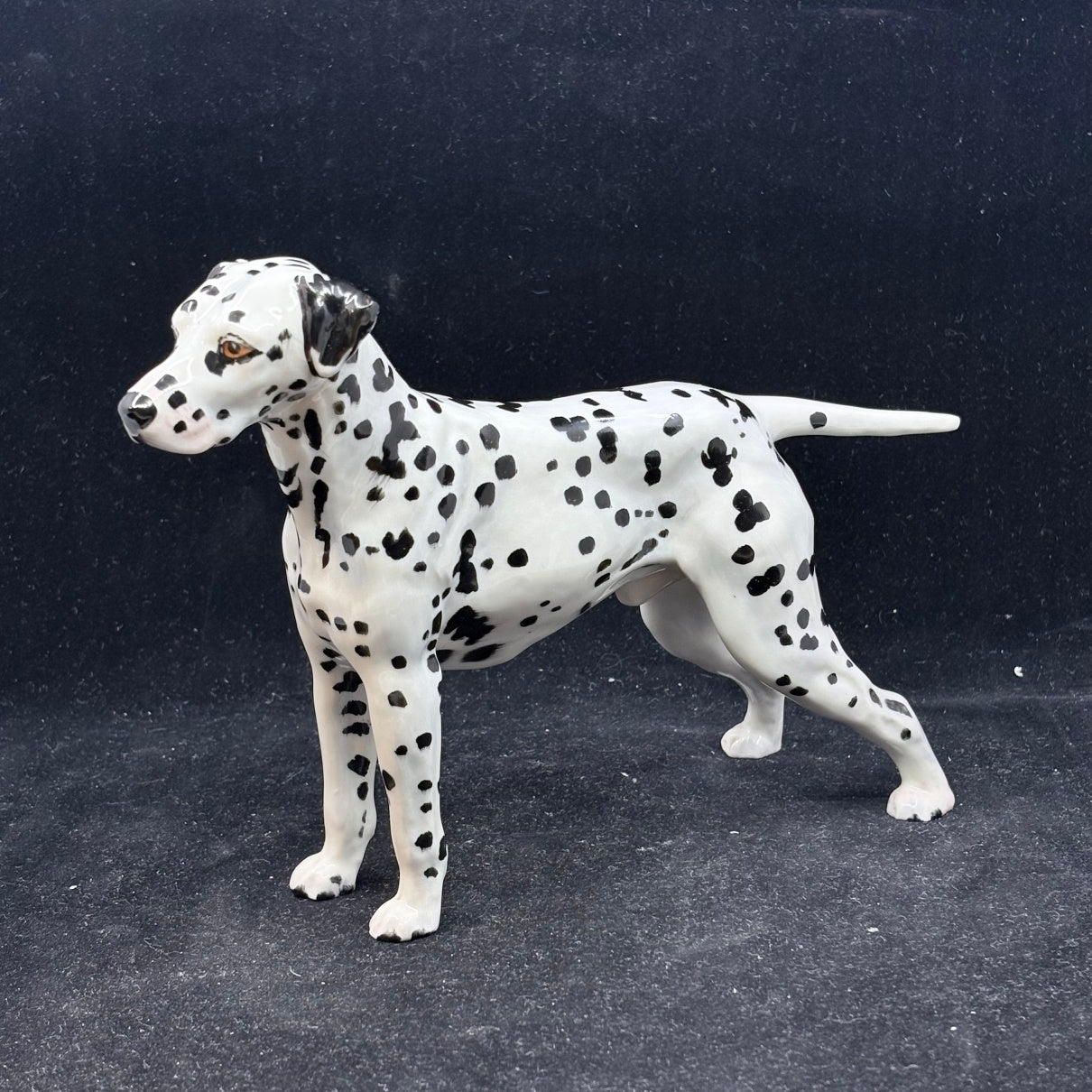 Royal Doulton Dalmation HN1113 - Medium - William Cross
