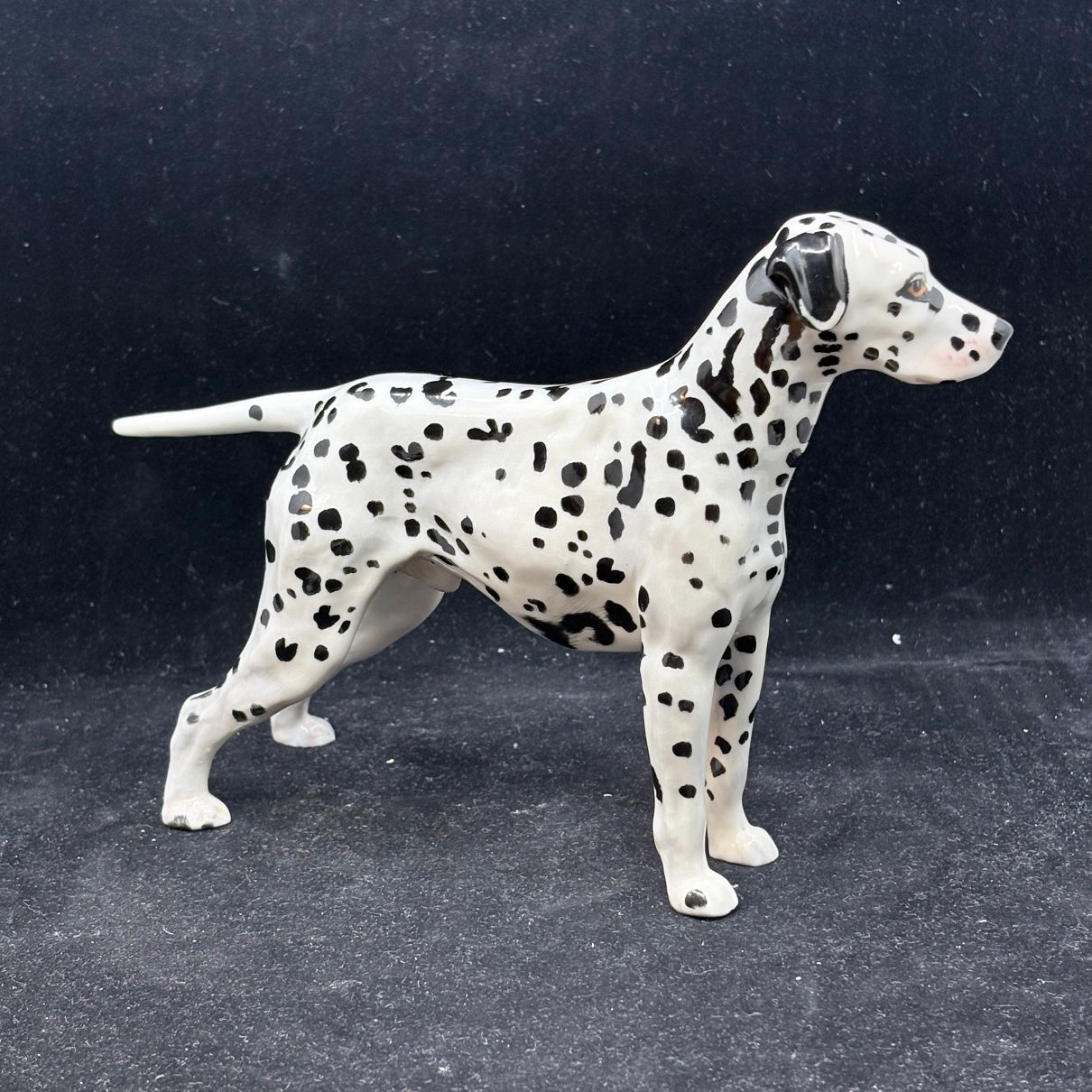 Royal Doulton Dalmation HN1113 - Medium - William Cross