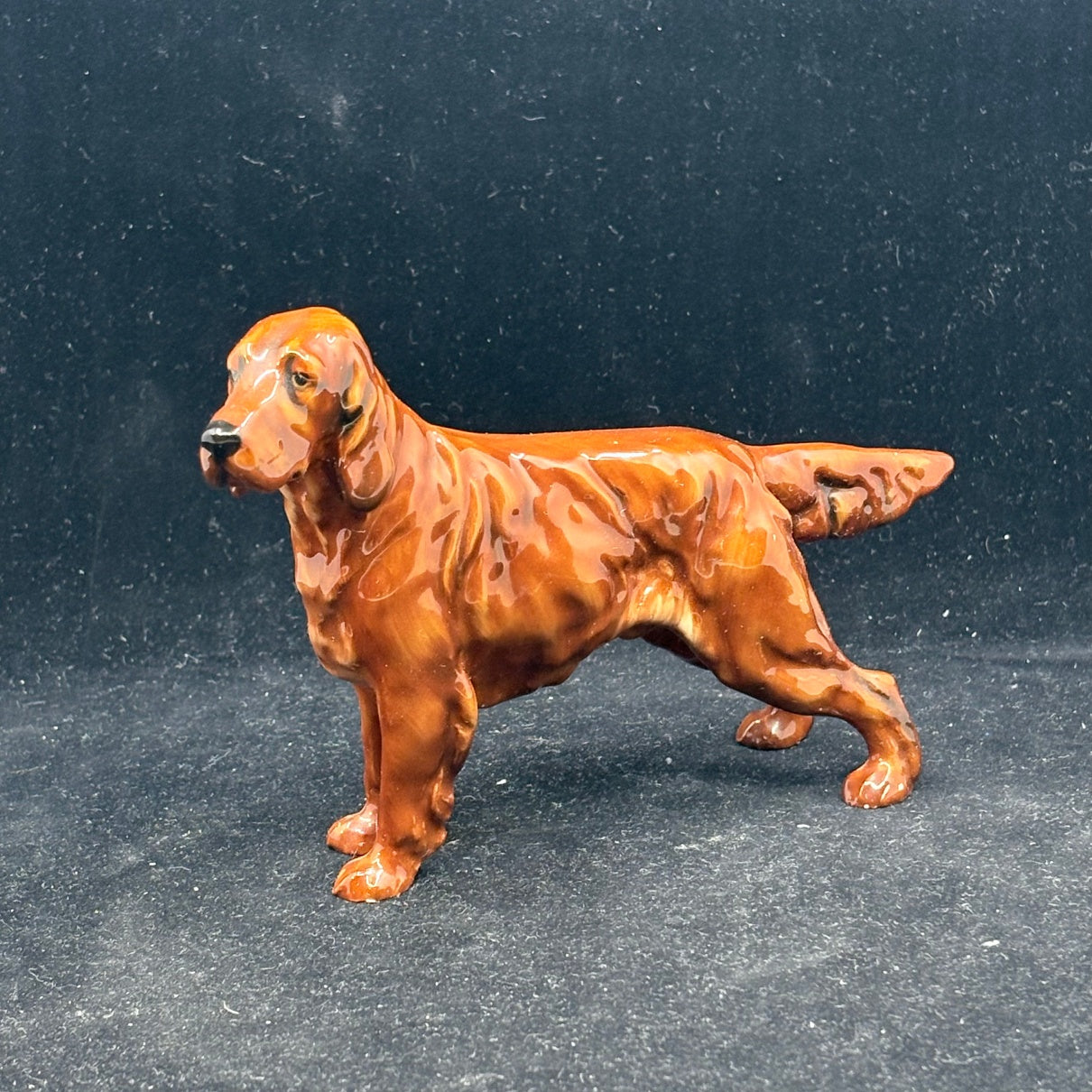 Royal Doulton Irish Setter HN1056-Small Size
