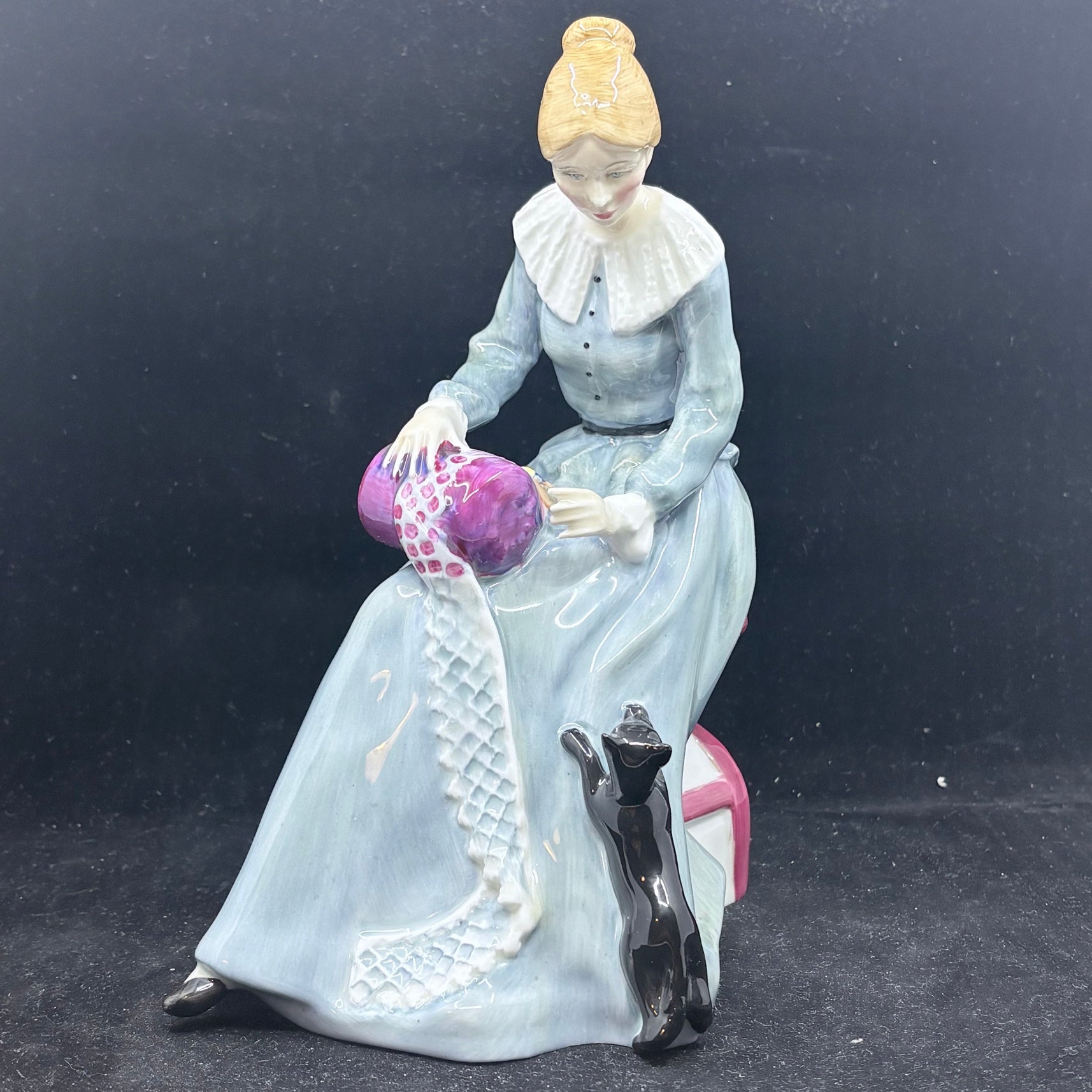 Royal Doulton Figurine Dorothy HN3098