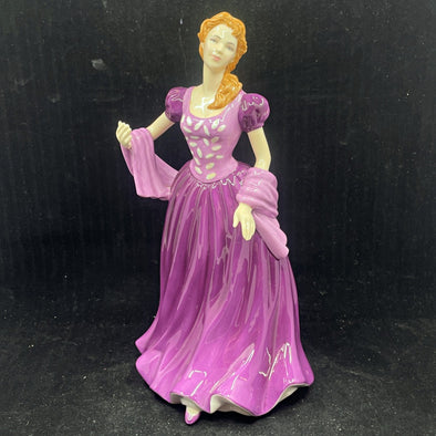 Royal Doulton Figurine A Gift For You HN5229