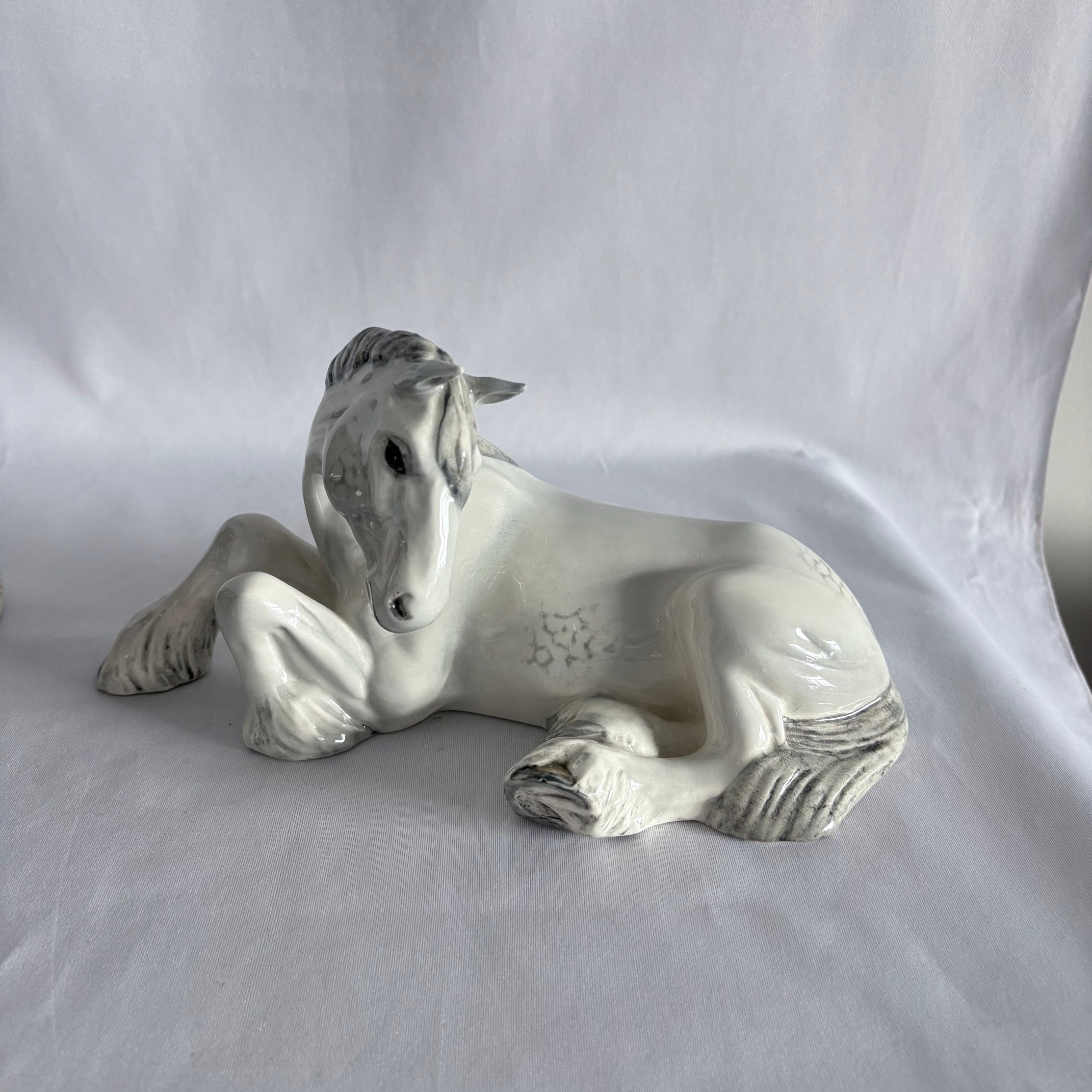 Beswick Lying Shire Mare in Grey Gloss Model 2459