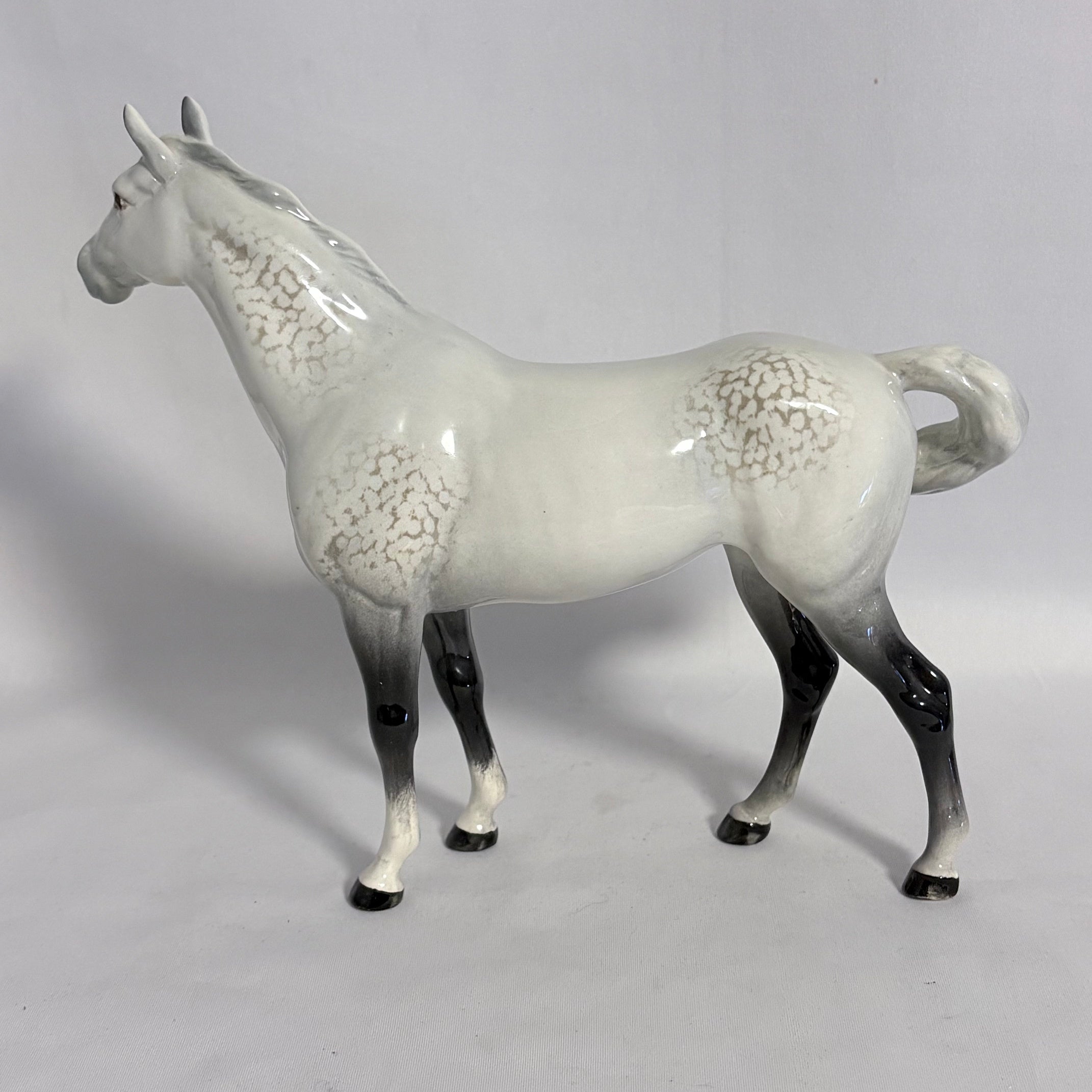 Beswick Swish Tail Horse Model 1182 Grey Gloss 1st Version 
