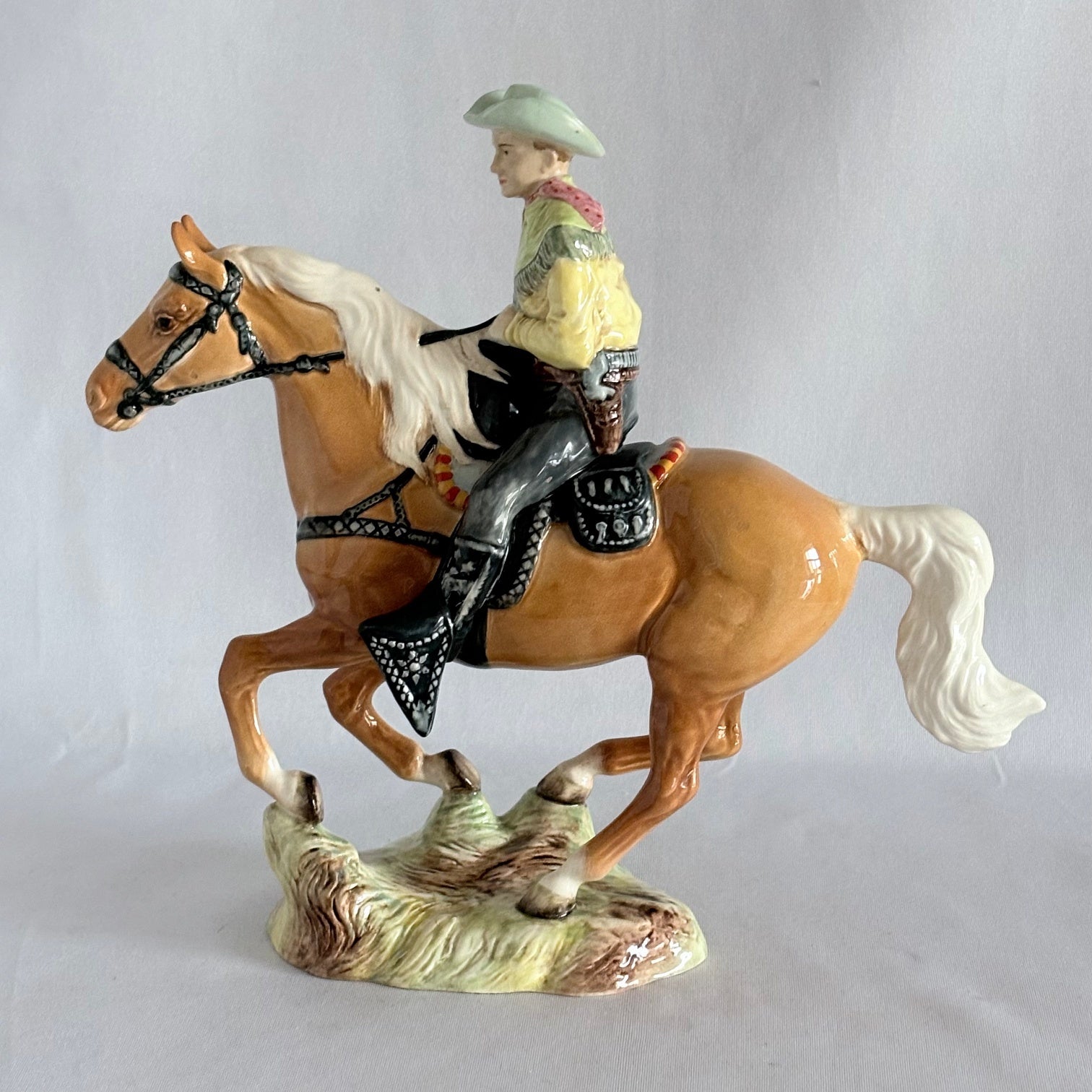Beswick Canadian Mounted Cowboy Model 1377 1955–1973