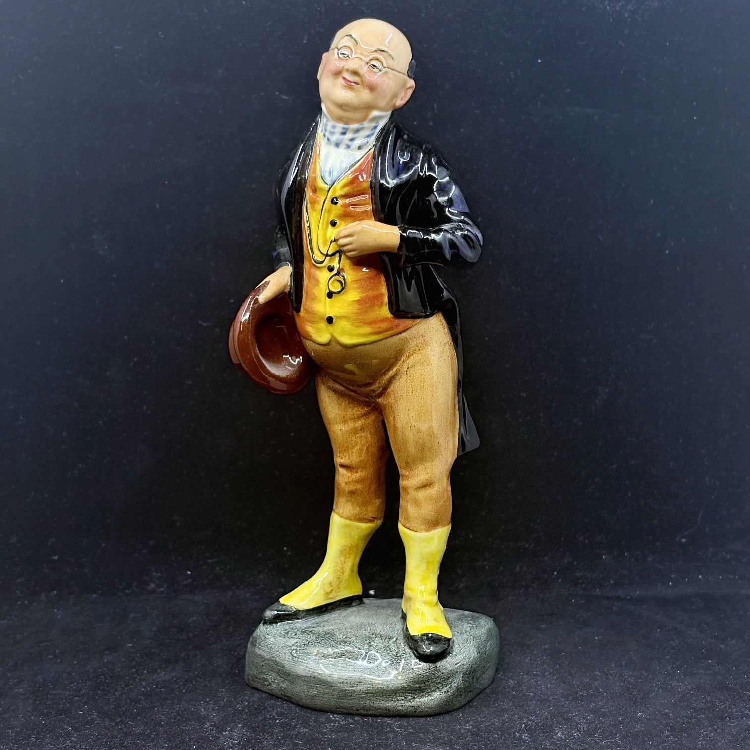 Royal Doulton Figurine Mr Pickwick HN2099