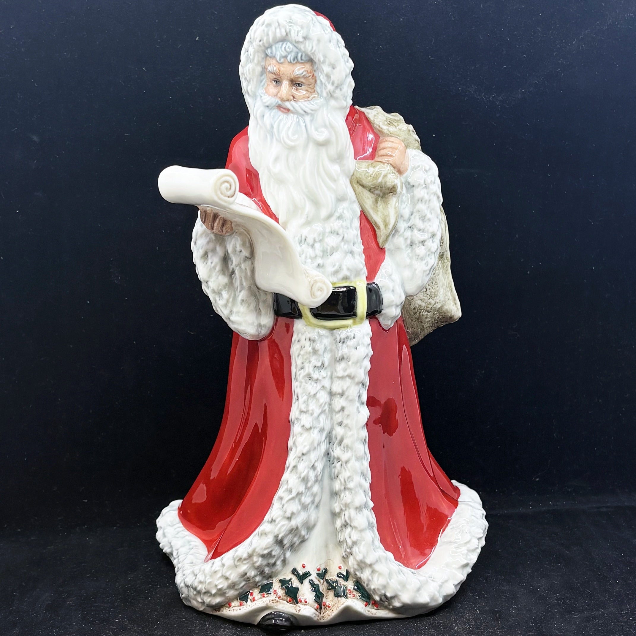 Royal Doulton Figurine Father Christmas HN3399 - William Cross