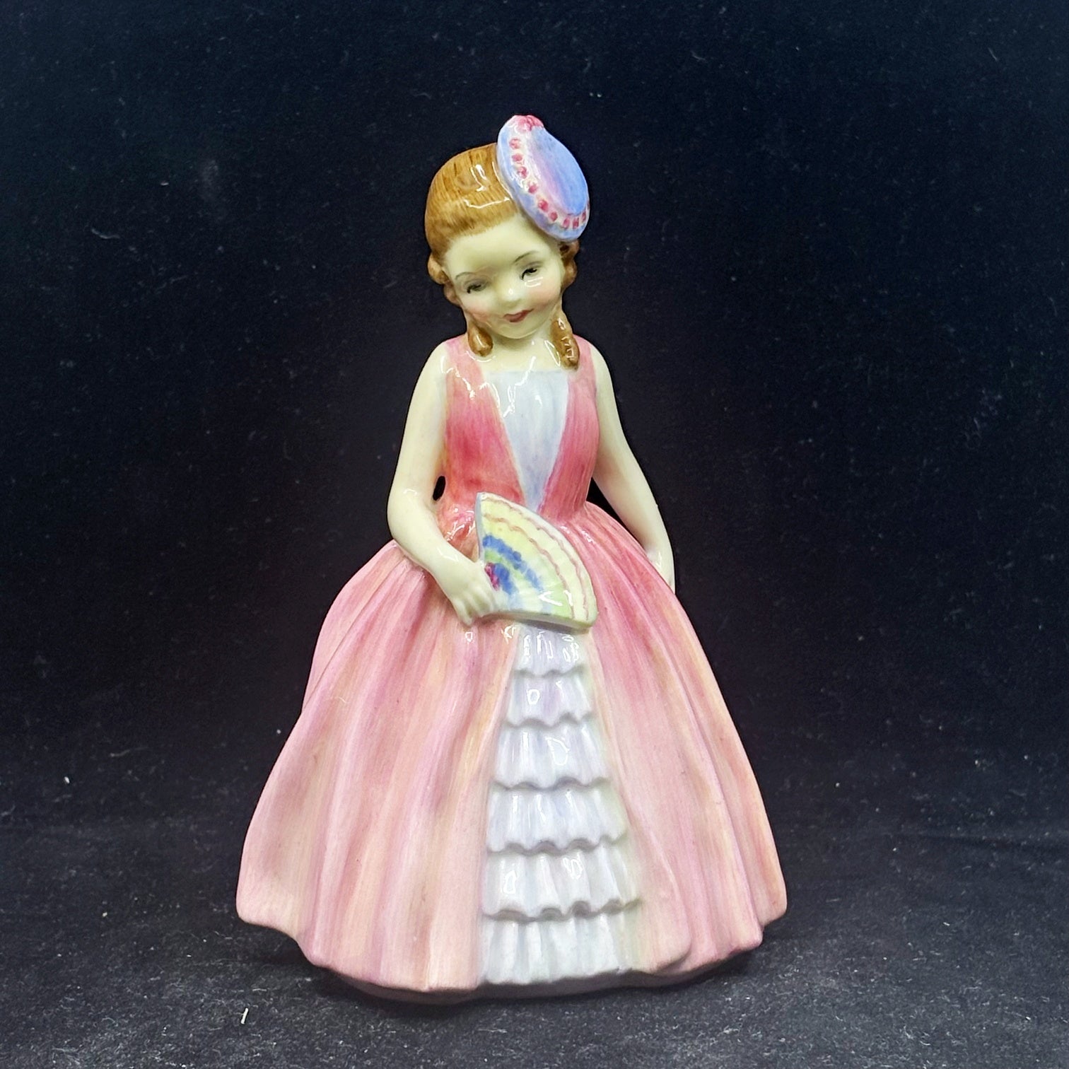 Royal Doulton Figurine Nana HN1766 - William Cross