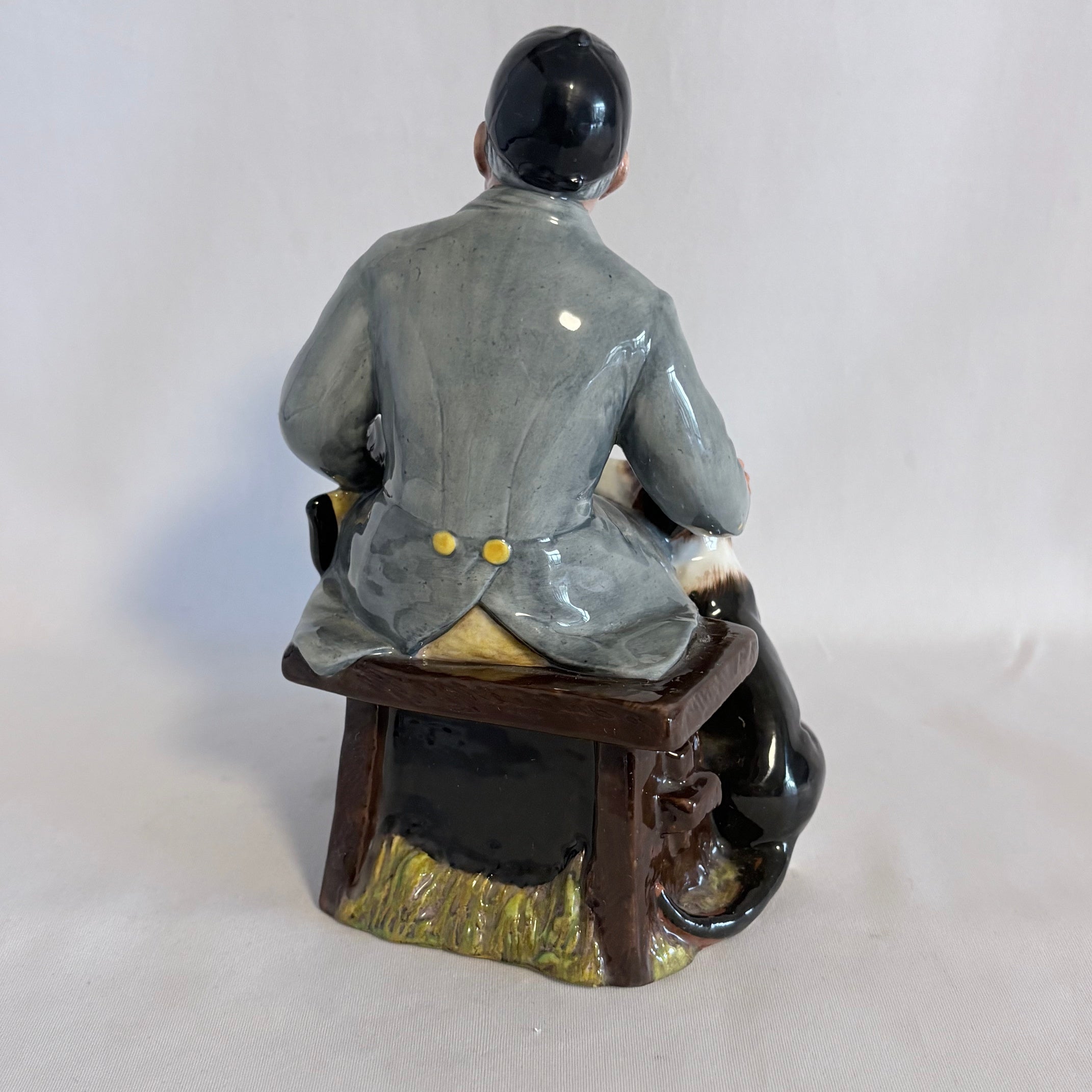 Royal Doutton Figurine The Huntsman HN2492