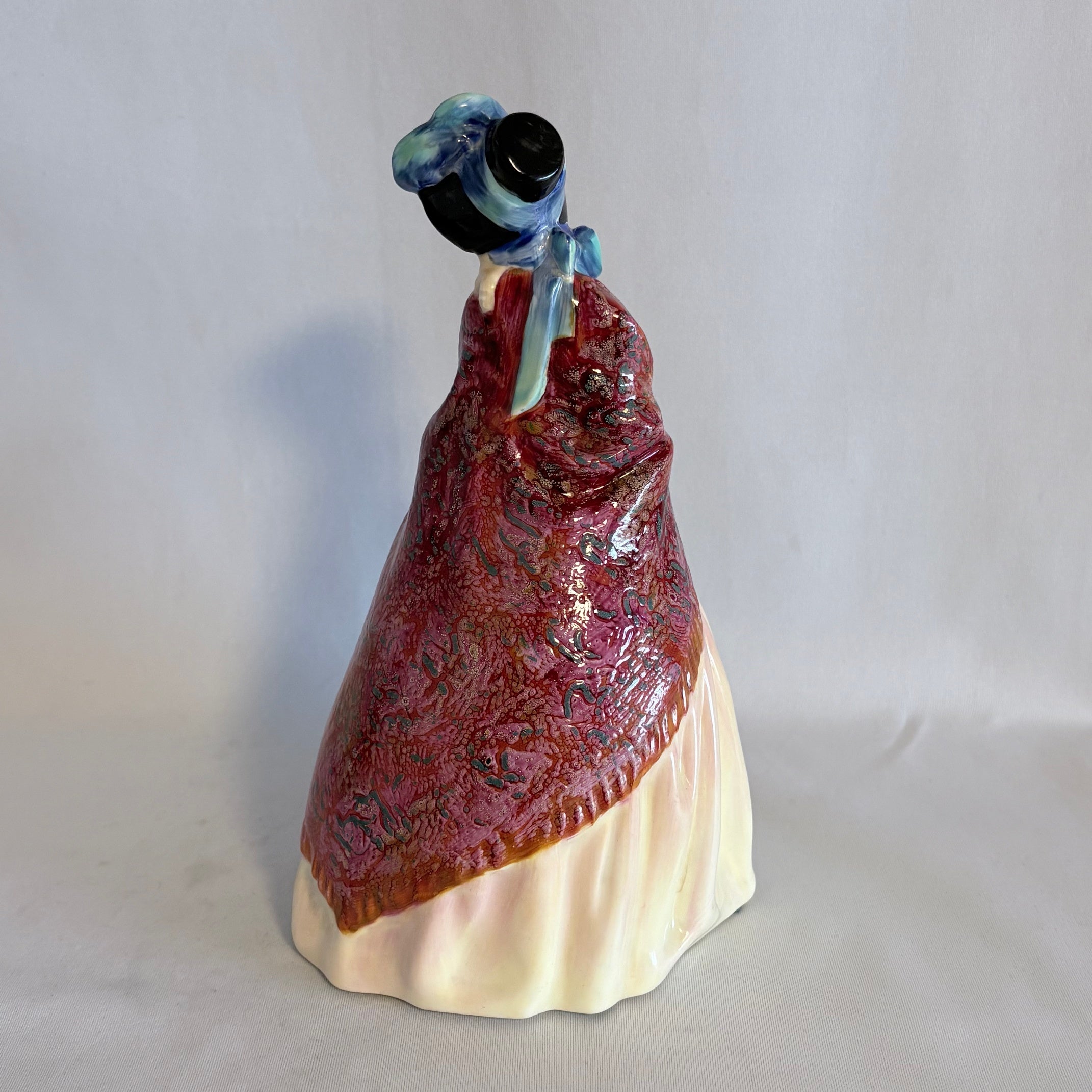 Royal Doulton Figurine Paisley Shawl HN1987 - William Cross