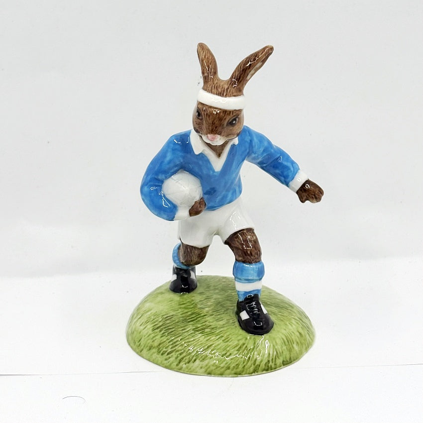 Royal Doulton Bunnykins Rugby DB318 – Ltd Ed 1000