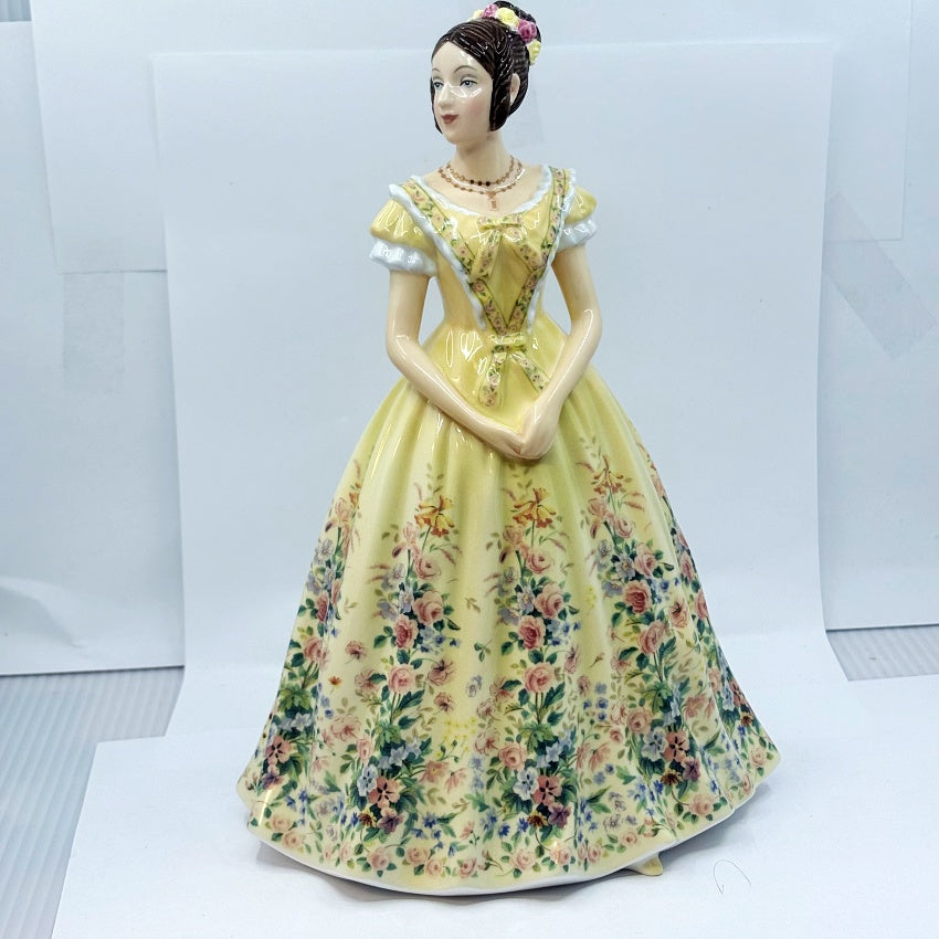 Royal Doulton Queen Victoria HN5705 Figurine - William Cross 