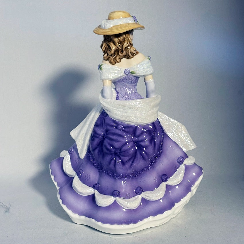 Royal Doulton My Darling HN5555 Figurine