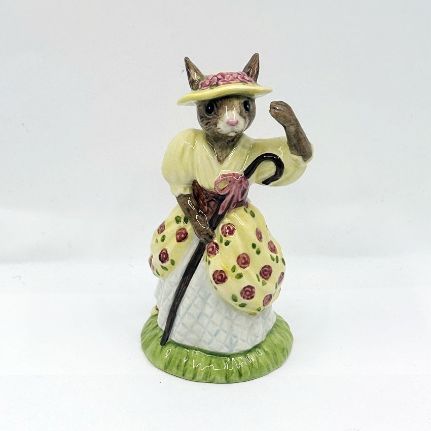 Royal Doulton Bunnykins Little Bo-Peep DB220
