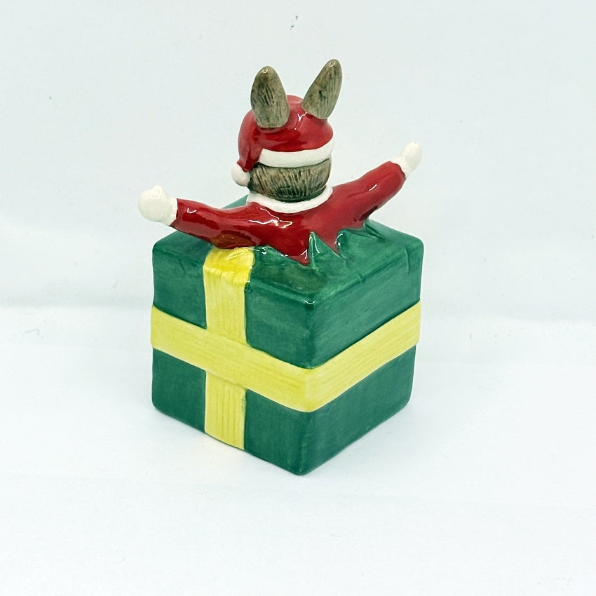 Royal Doulton Bunnykins Santas Little Helper DB192 – Ltd Ed 2500