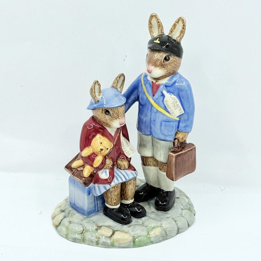Royal Doulton Bunnykins Evacuee's DB373