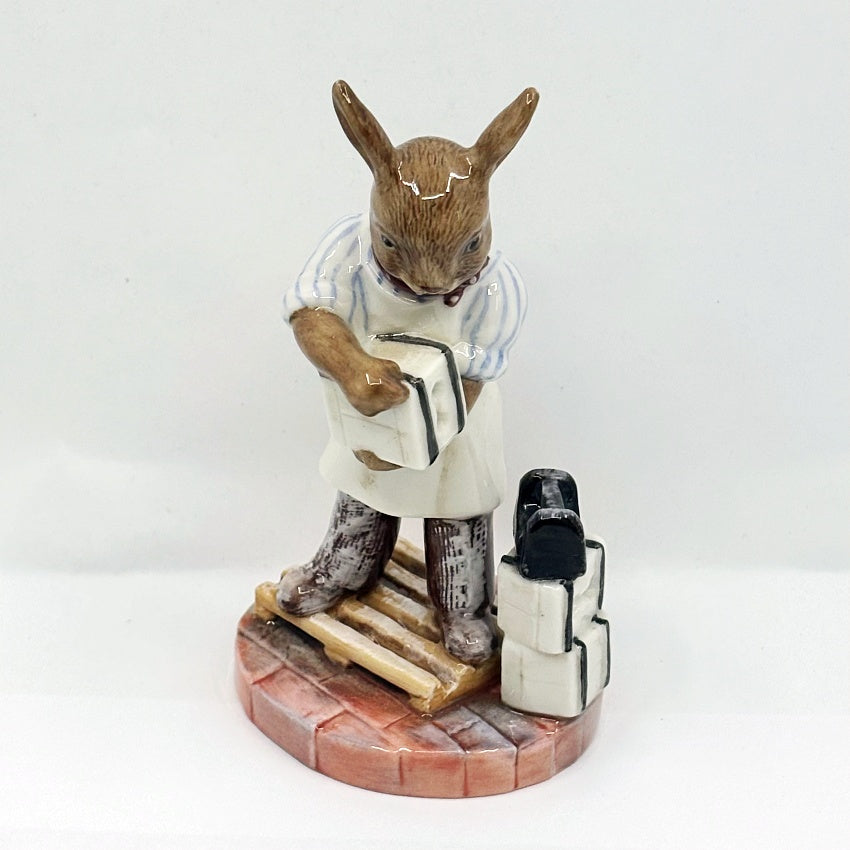 Royal Doulton Bunnykins Mould Maker DB440 – Ltd Ed 500