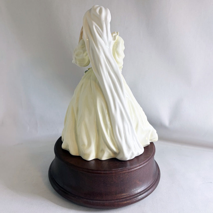 Royal Doulton Figurine HRH Diana Princess of Wales  HN2887 - William Cross