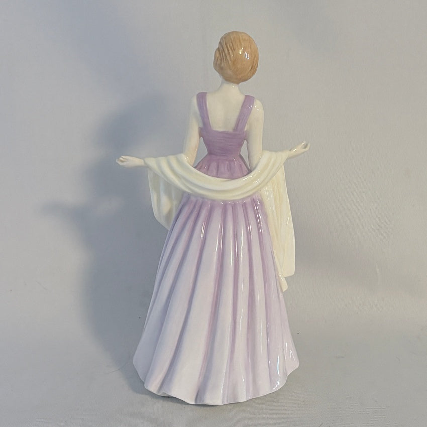 Royal Doulton Figurine Julia HN4390