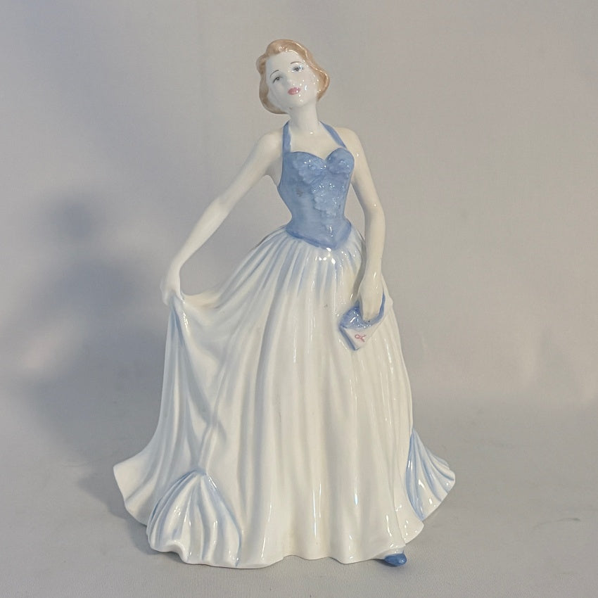 Royal Doutlon Figurine New Dawn HN4314