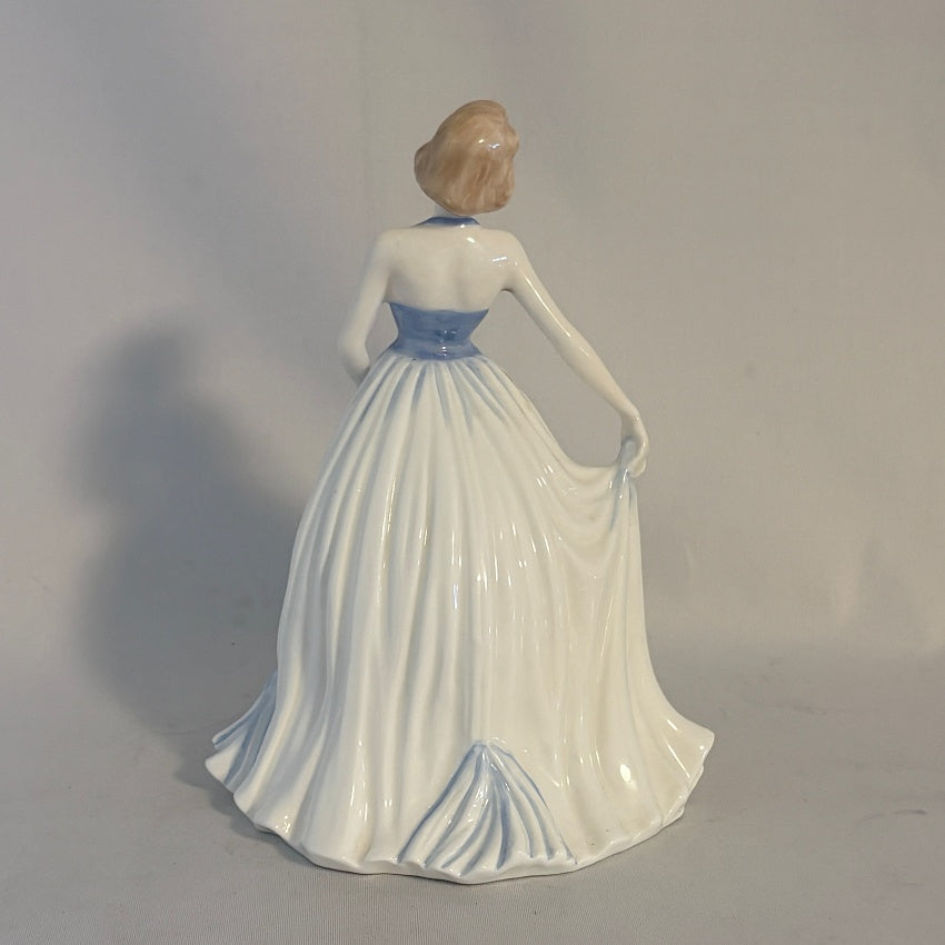 Royal Doutlon Figurine New Dawn HN4314