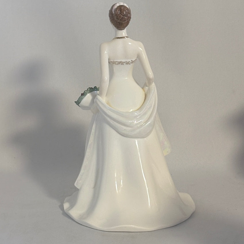 Royal Doulton Figurine My Special Day HN5036