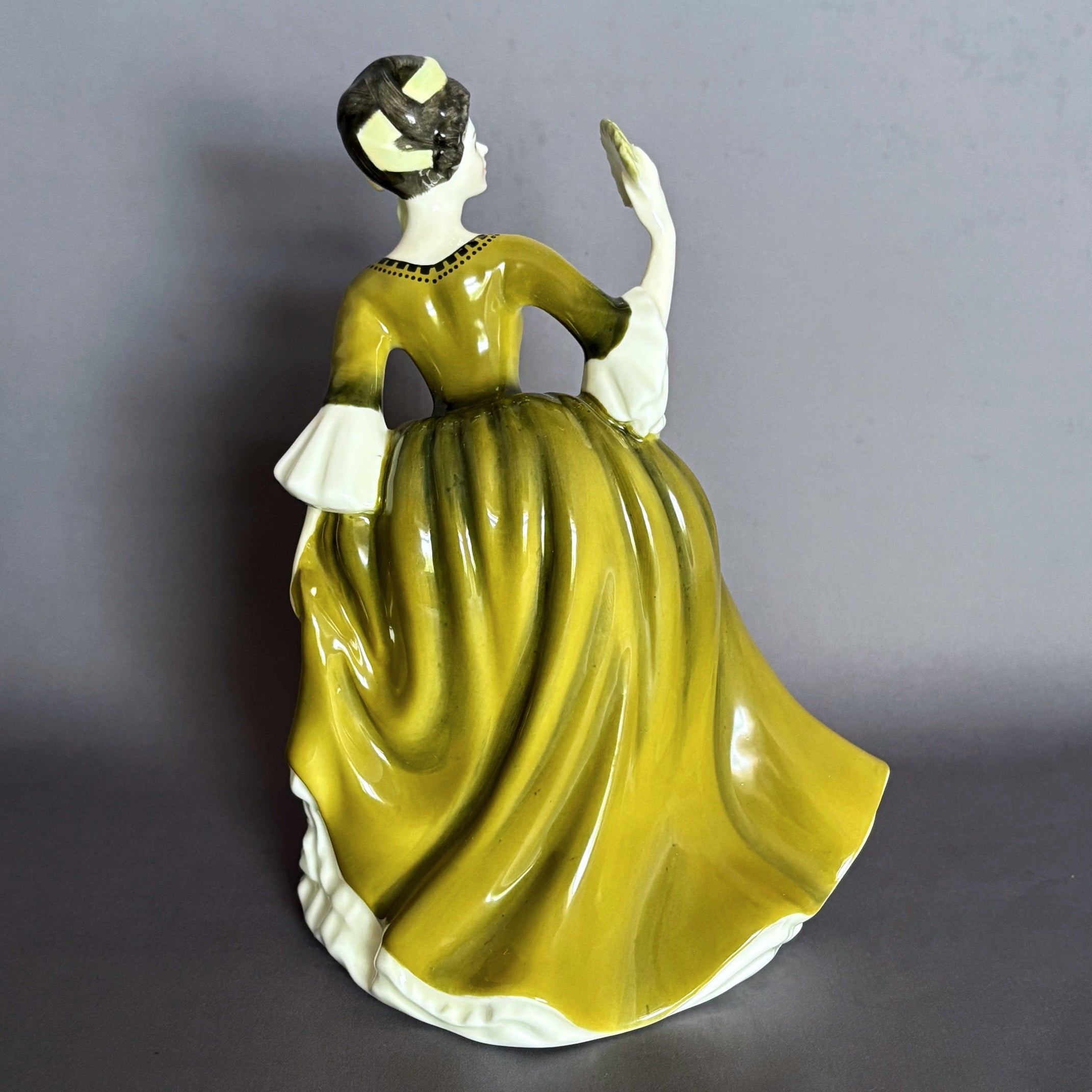 Royal Doulton Figurine Simone HN2378 - William Cross 