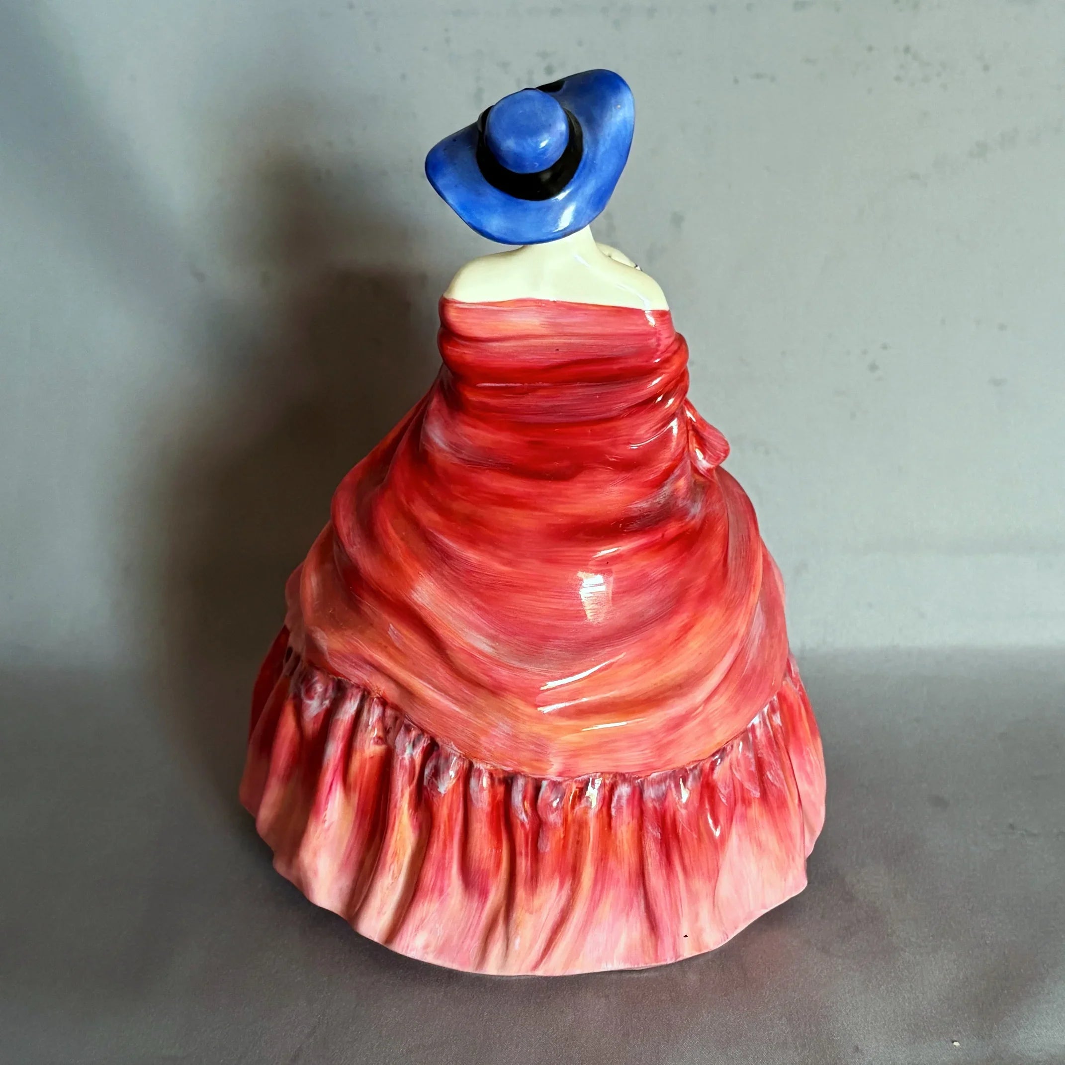 Royal Doulton Figurine Genevieve HN1962 - William Cross