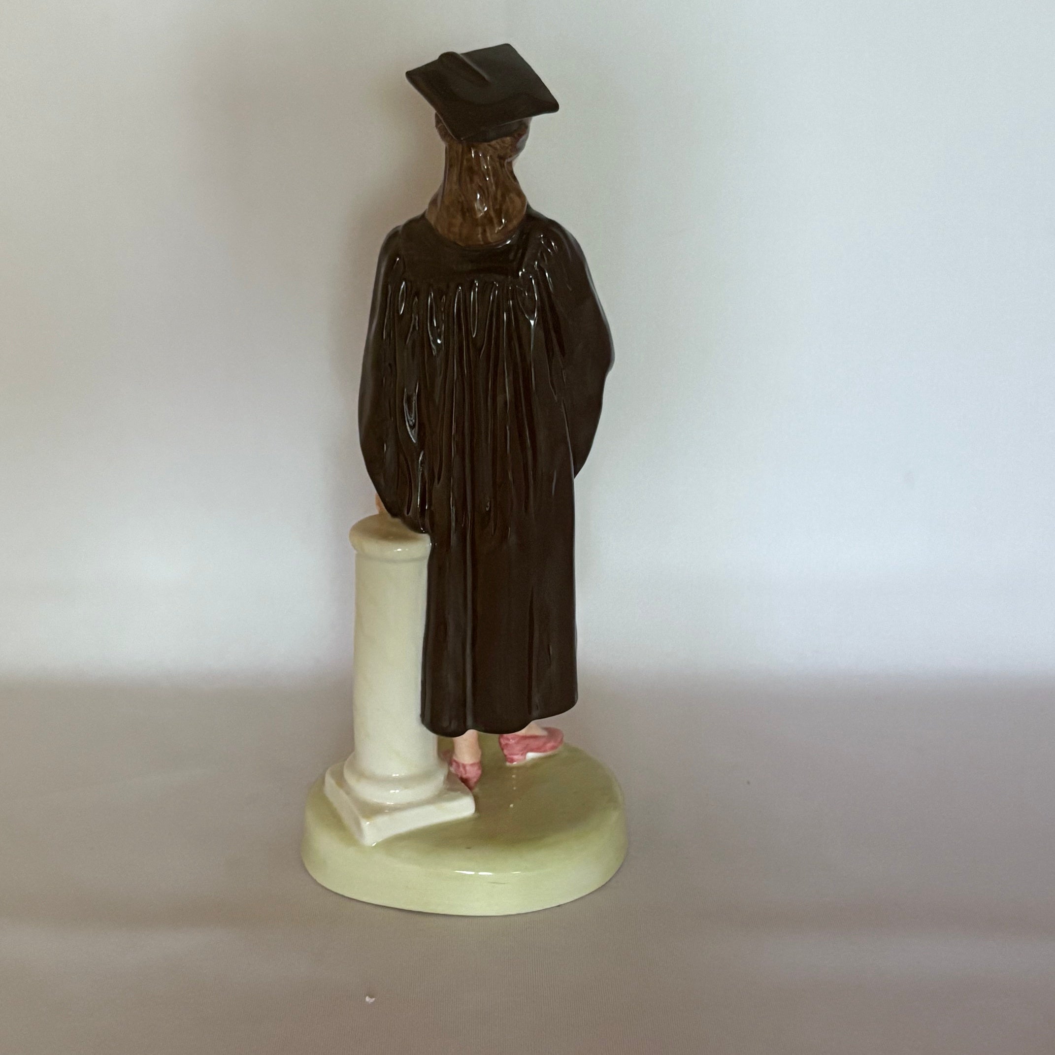 Royal Doulton Figurine Graduate, Female HN3016 - William Cross