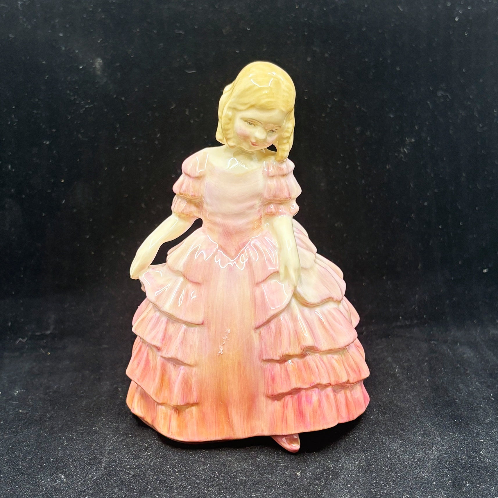 Royal Doulton Figurine Rose HN1368